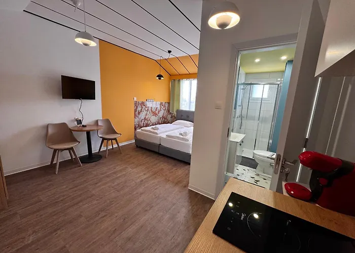 Modern Studio 11 Private Kitchenette And Bathroom